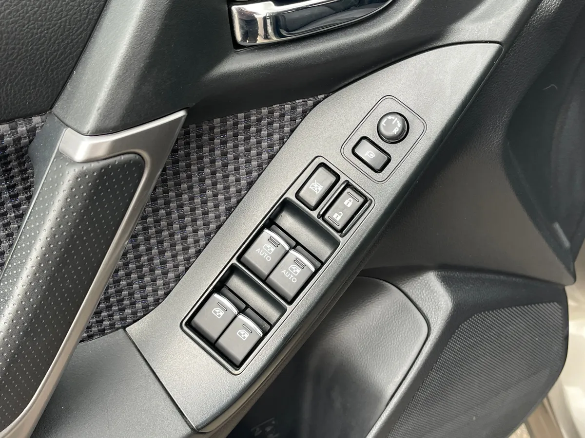 Subaru Forester 2.0 CVT 4WD (150 л.с.), 2017 — фото 12