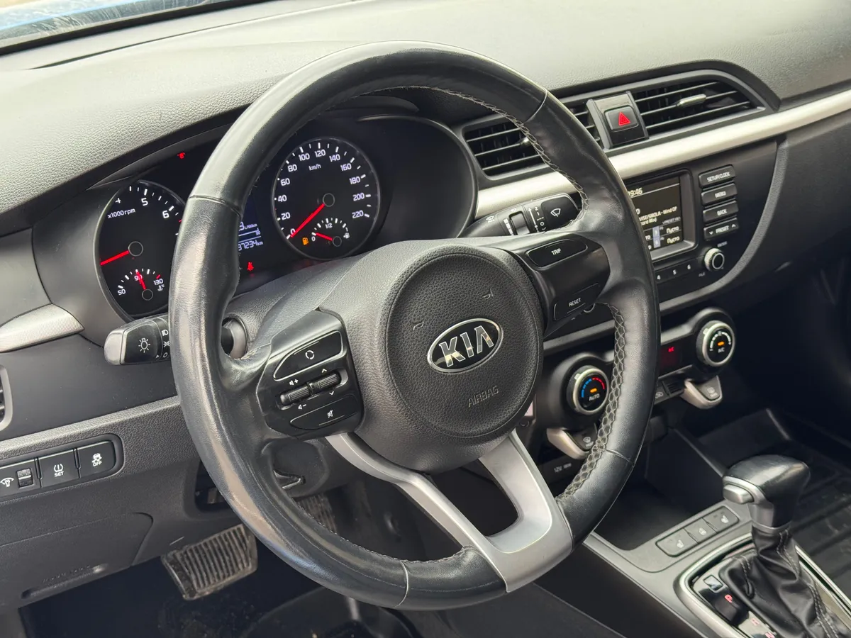 Kia Rio 1.6 AT (123 л.с.)