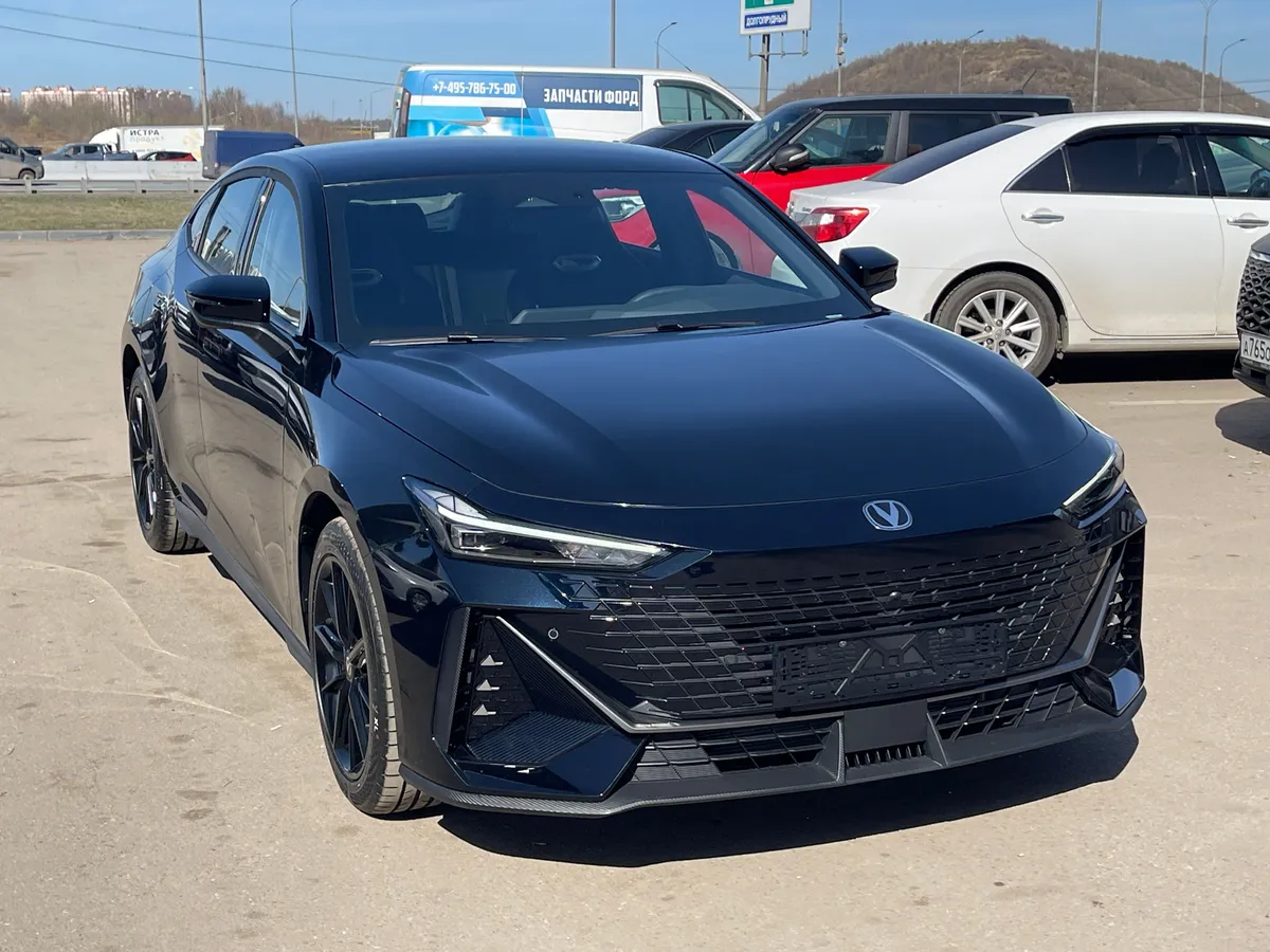 картинка Changan UNI-V 1.5 AMT (181 л.с.) от galaxy-auto