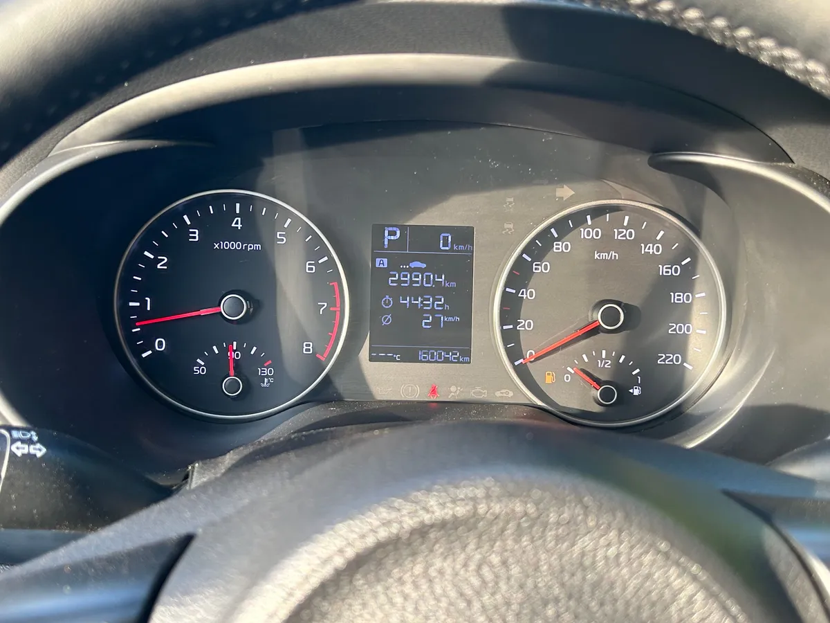 Kia Rio 1.4 AT (100 л.с.)