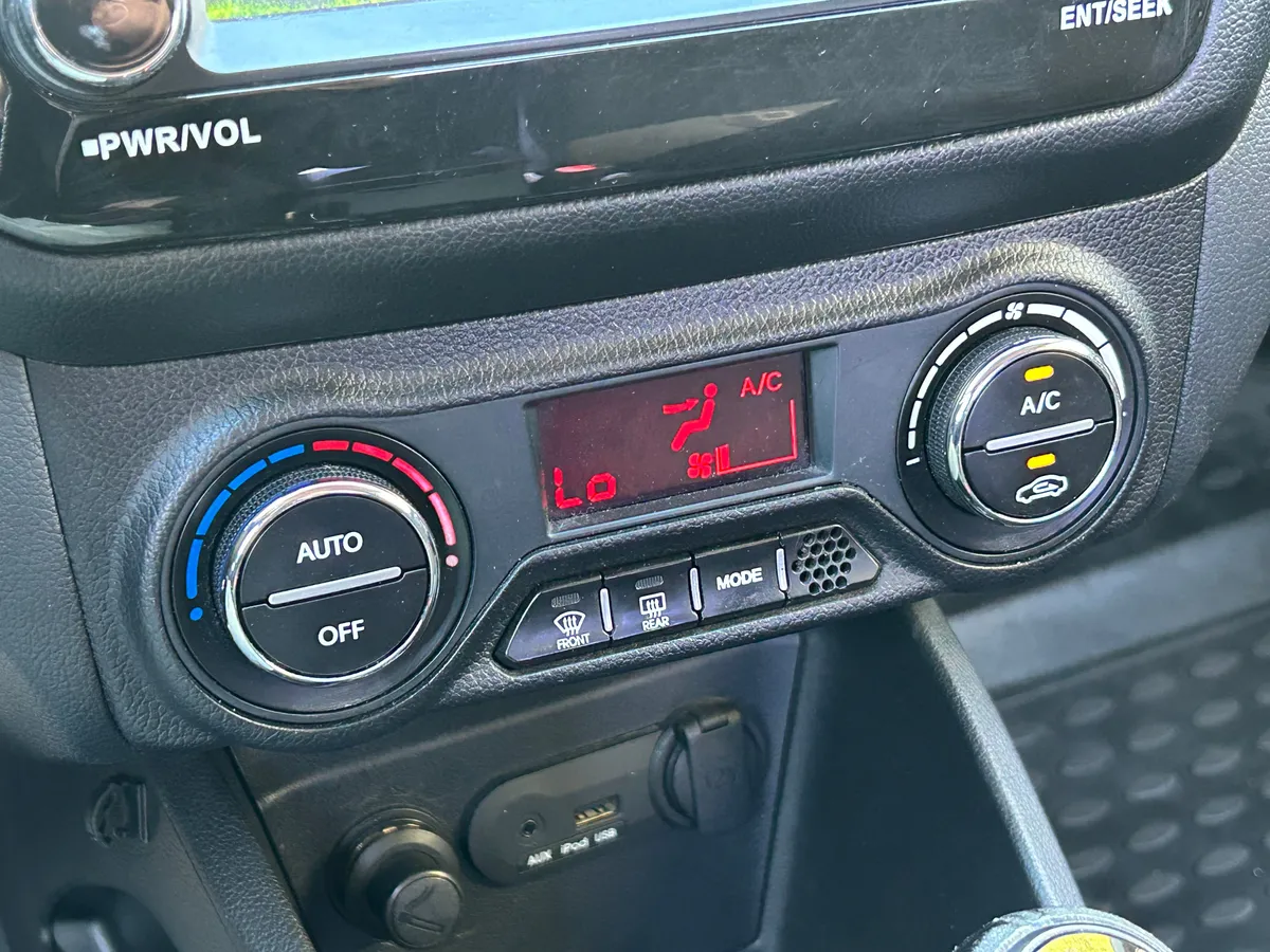 Kia Rio 1.6 AT (123 л.с.)