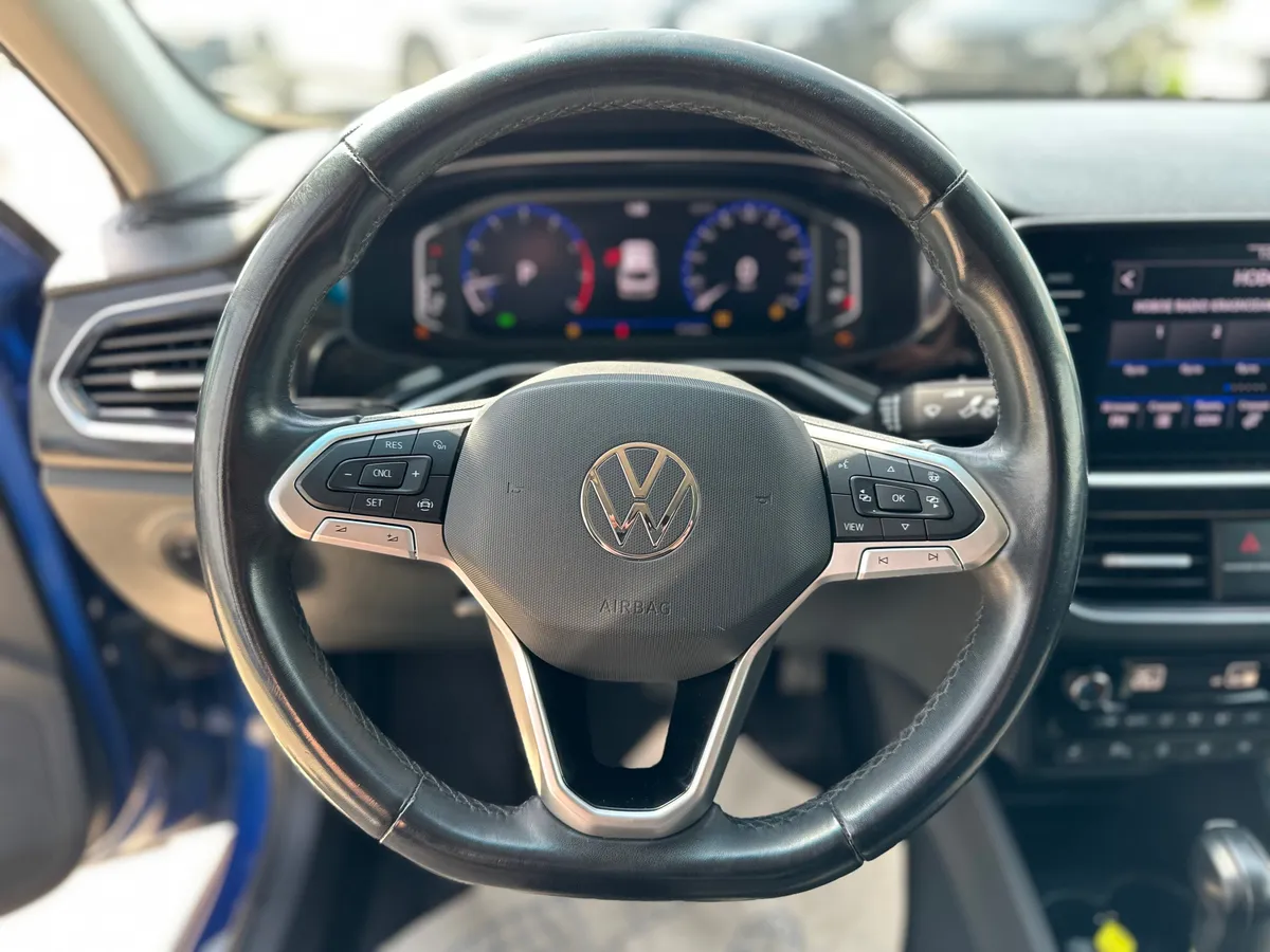 Volkswagen Polo 1.4 AMT (125 л.с.)