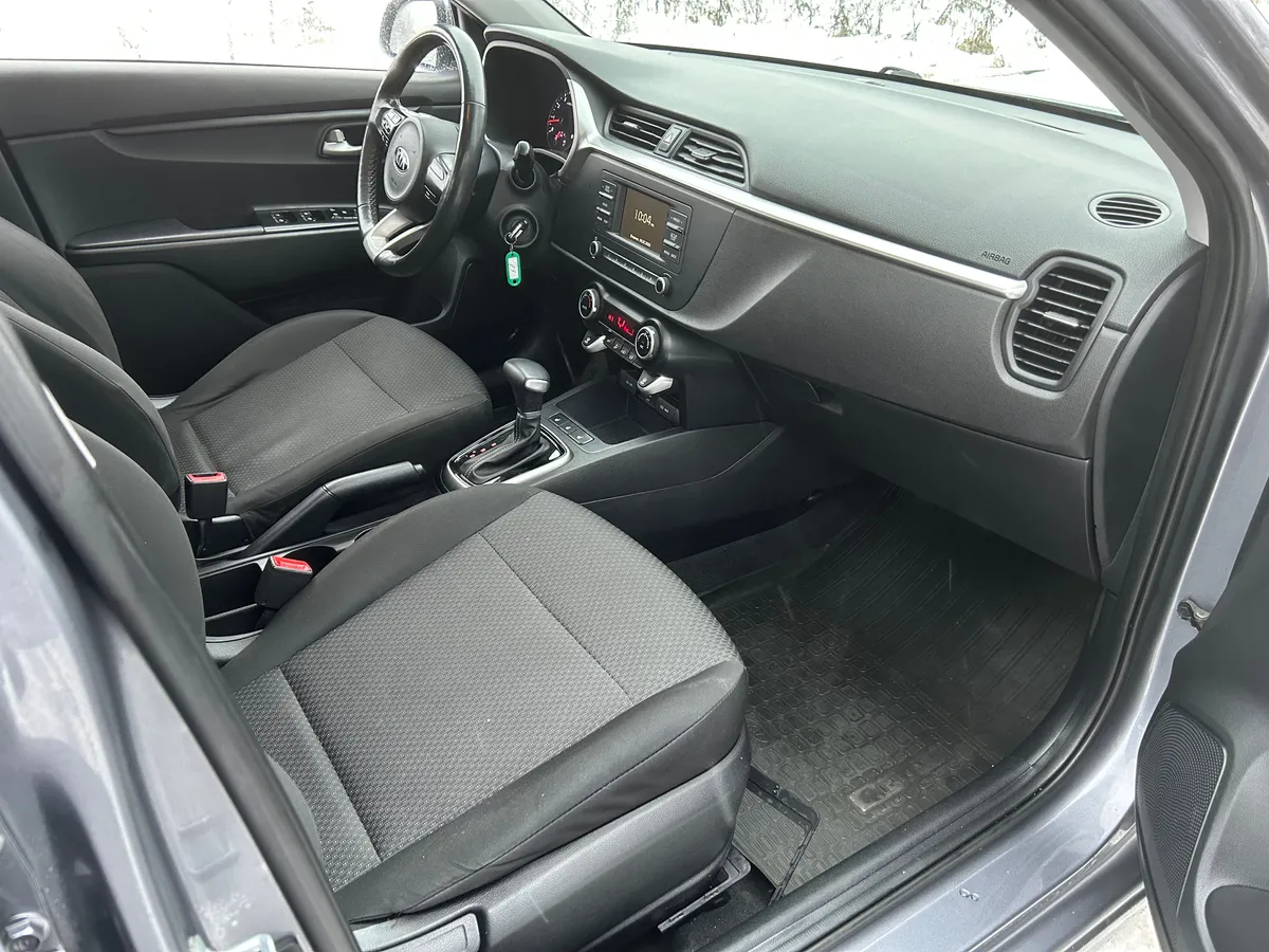 Kia Rio 1.6 AT (123 л.с.)