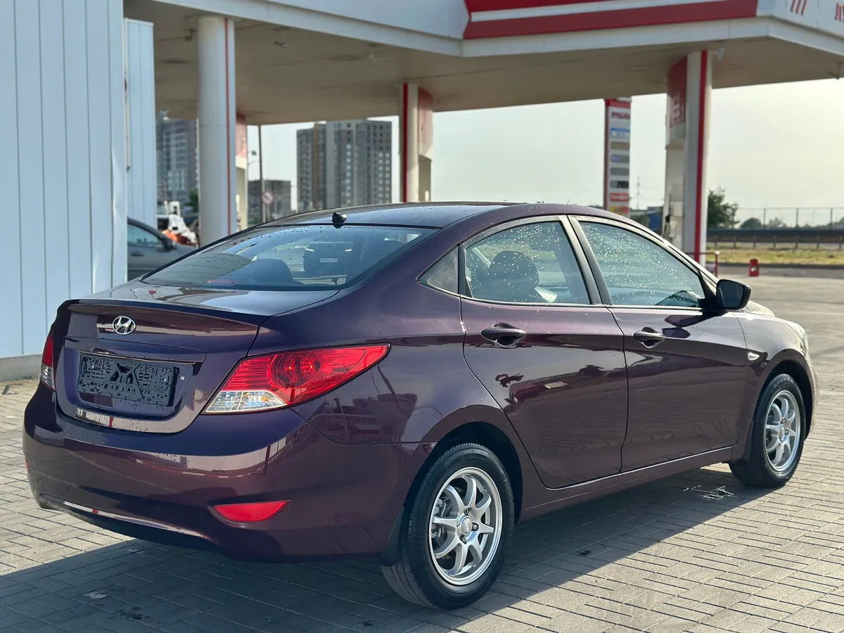 Hyundai Solaris 1.6 MT (123 л.с.)