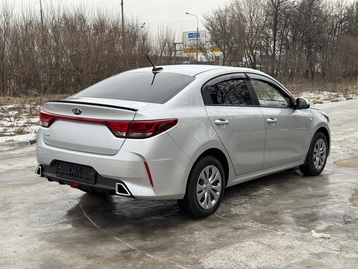 Kia Rio 1.6 AT (123 л.с.)