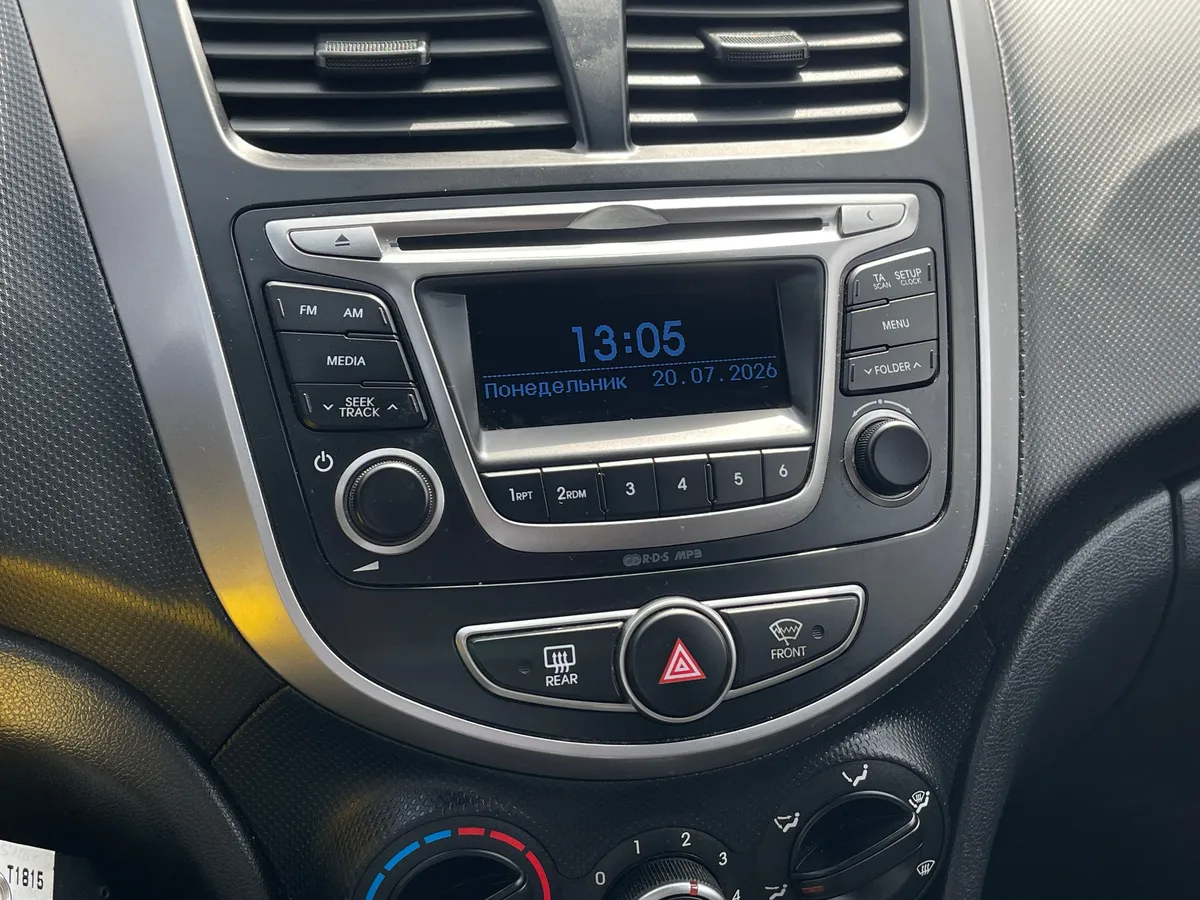 Hyundai Solaris 1.6 AT (123 л.с.), 2015 — фото 8