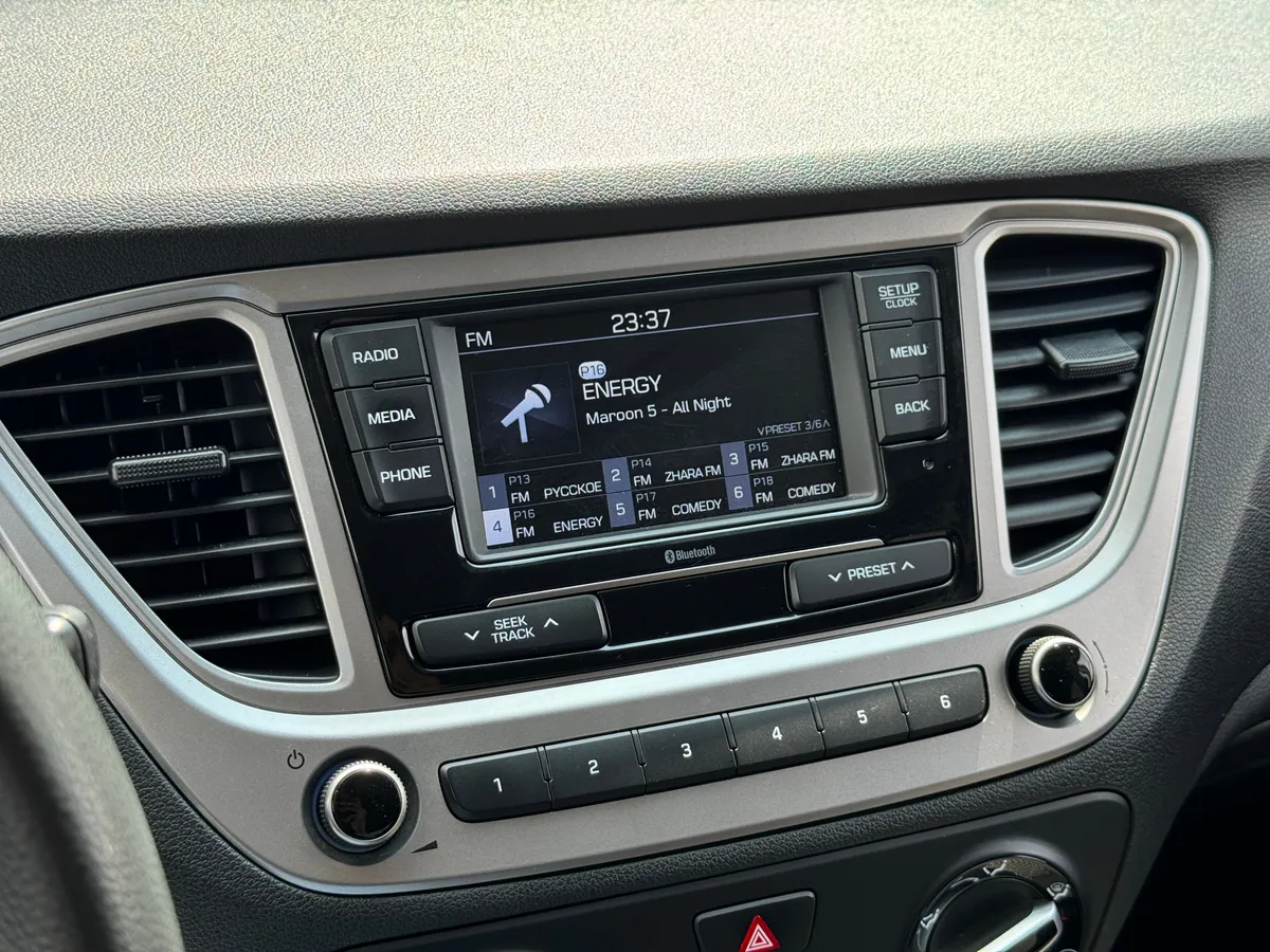 Hyundai Solaris 1.6 AT (123 л.с.)