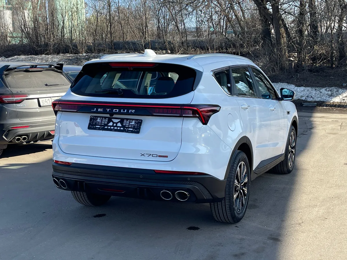 Jetour X70 PLUS 1.6 AMT (190 л.с.)