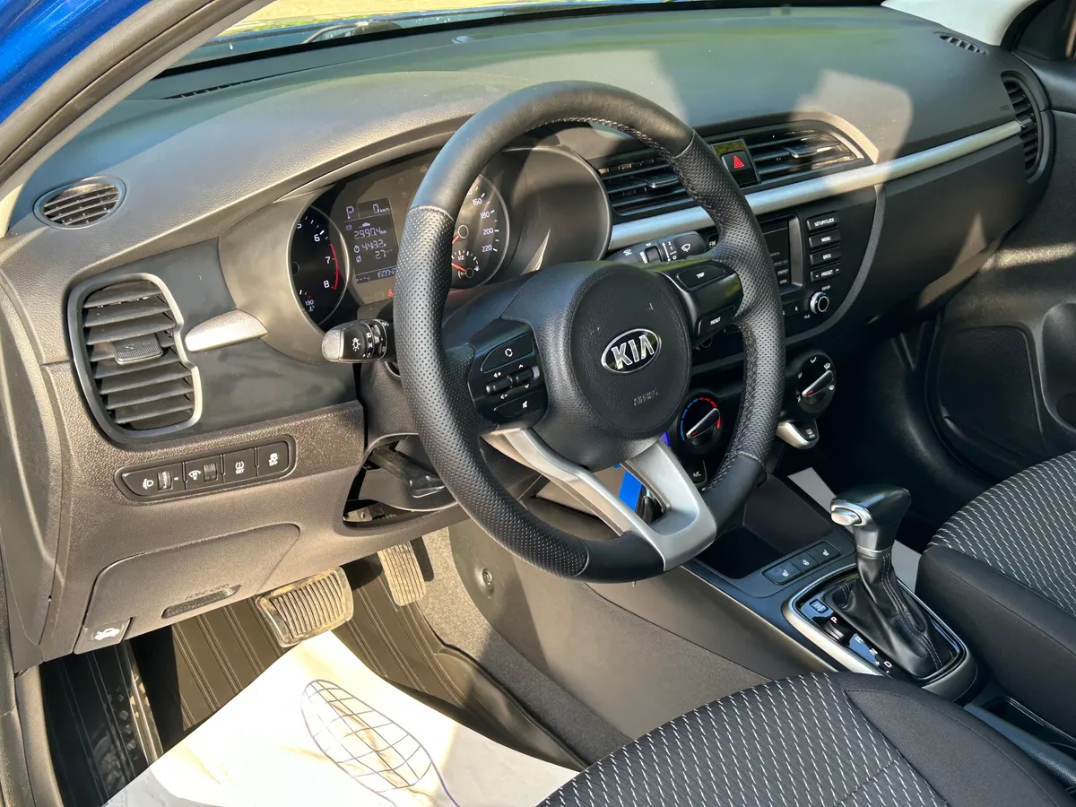 Kia Rio 1.4 AT (100 л.с.)