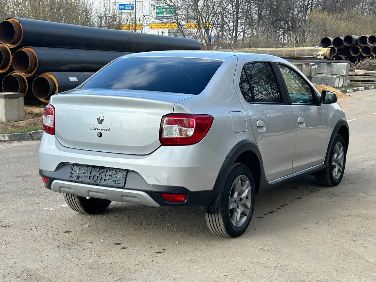 Renault Logan 1.6 MT (113 л.с.), 2020 — фото 4