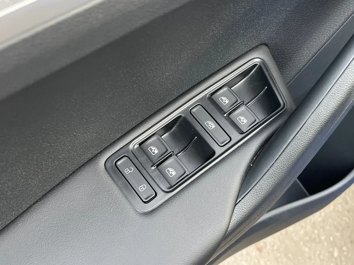 Jetta VA3 1.5 AT (112 л.с.)