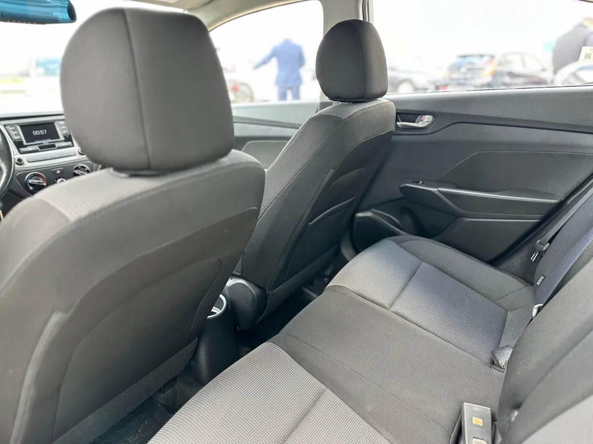 Hyundai Solaris 1.6 AT (123 л.с.)