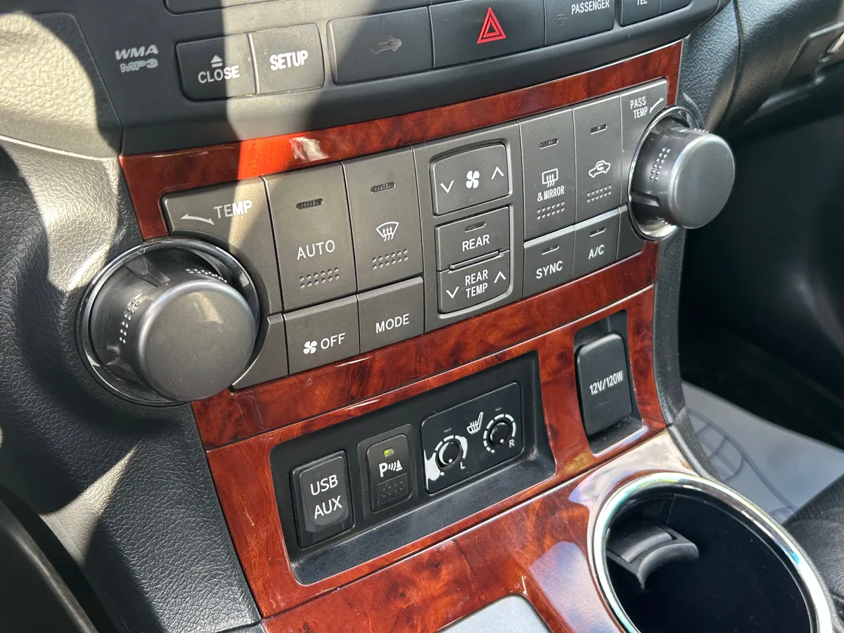 Toyota Highlander 3.5 AT 4WD (273 л.с.)