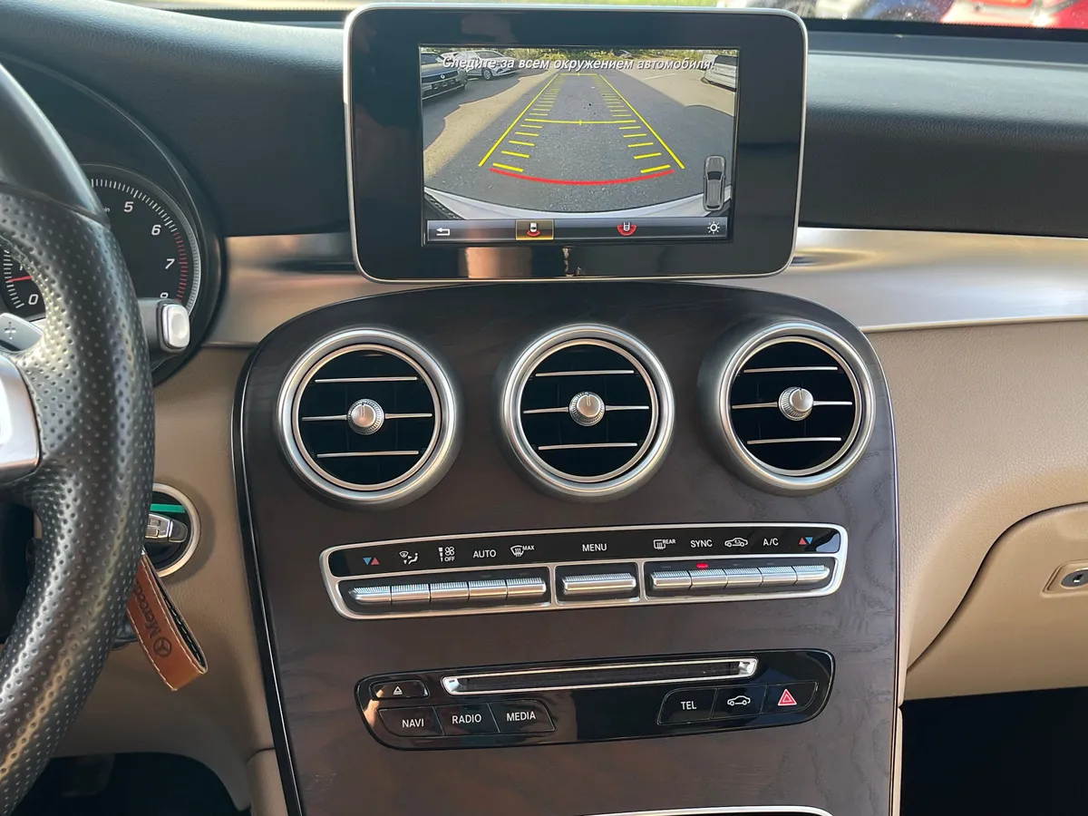 Mercedes-Benz GLC 2.0 AT AWD (211 л.с.)