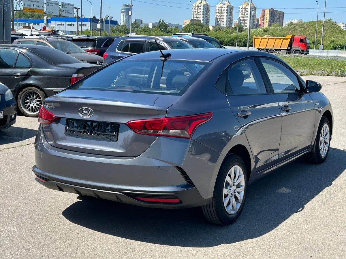 Hyundai Solaris 1.6 AT (123 л.с.)