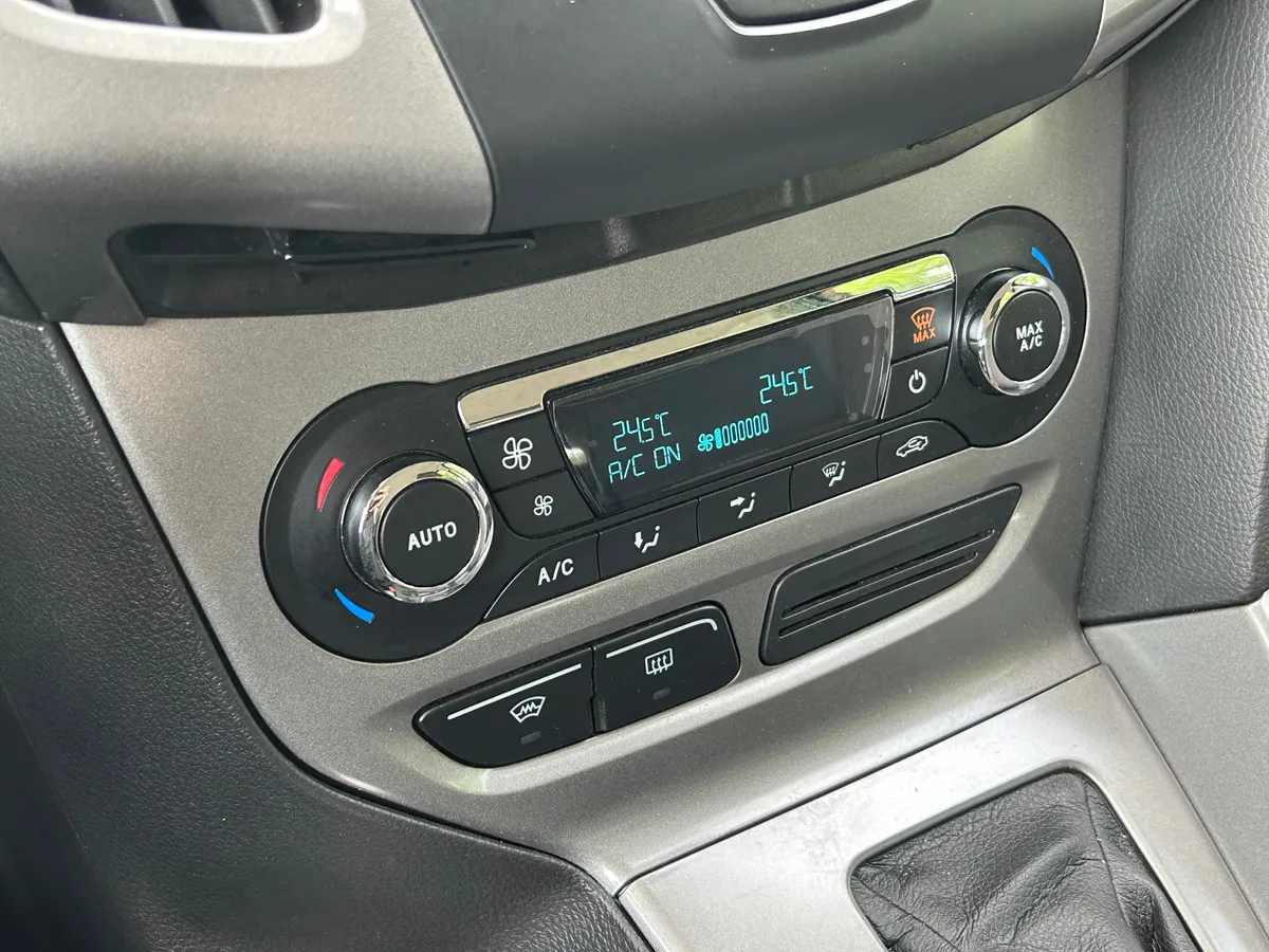 Ford Focus 1.6 PowerShift (125 л.с.), 2014 — фото 8