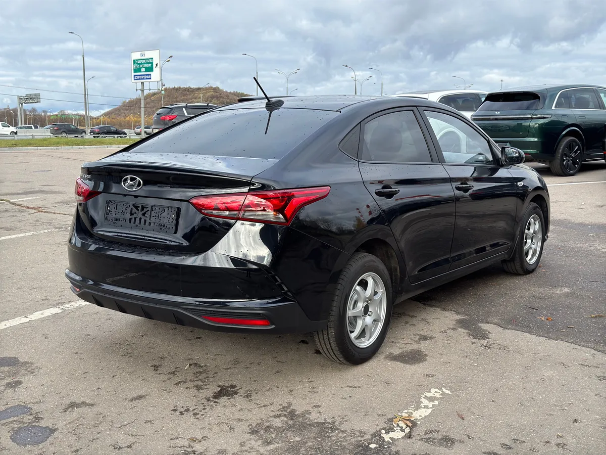 Hyundai Solaris 1.6 MT (123 л.с.)