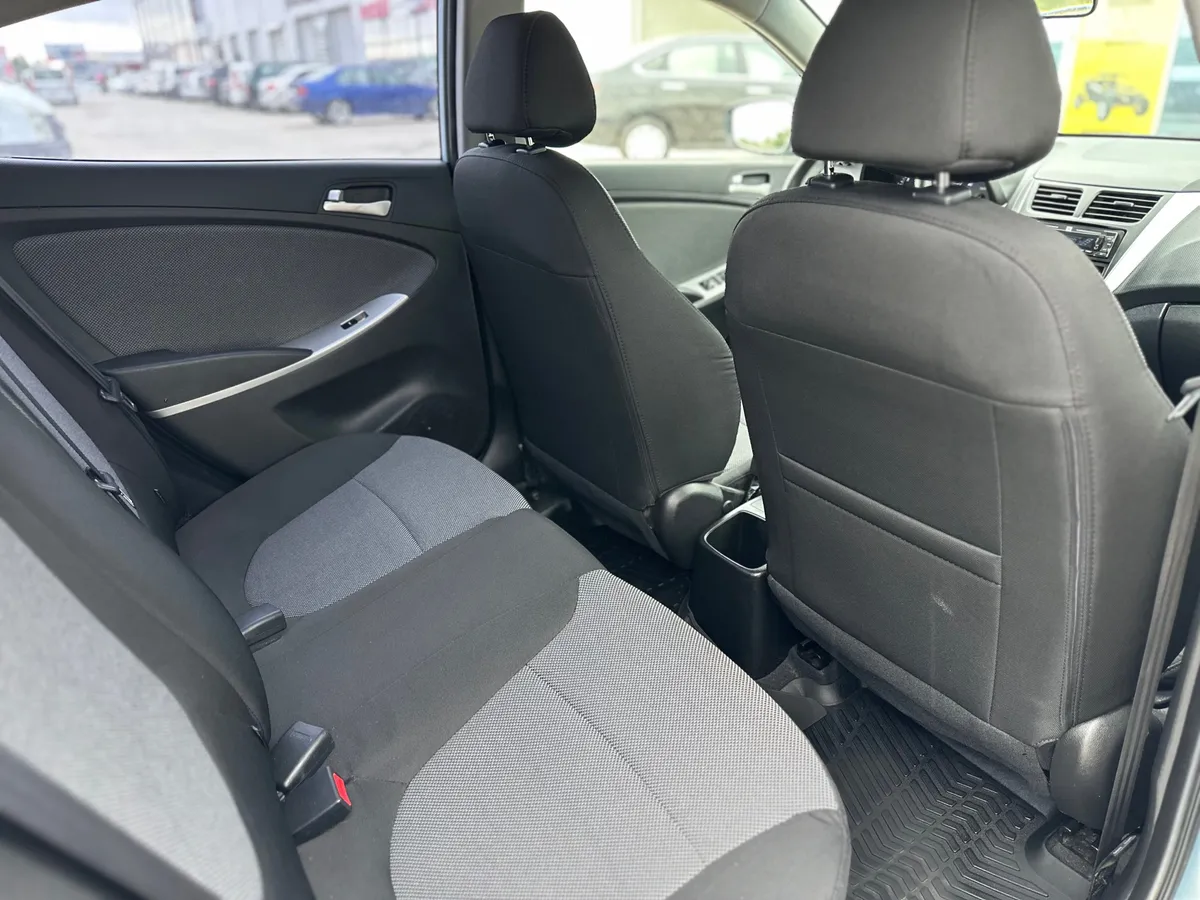 Hyundai Solaris 1.6 MT (123 л.с.)