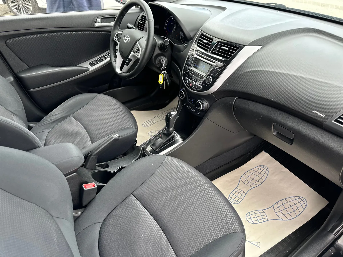 Hyundai Solaris 1.6 AT (123 л.с.)