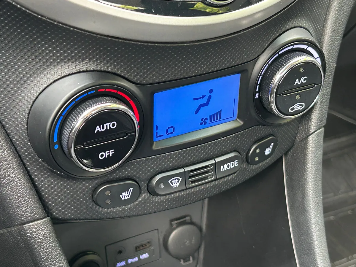 Hyundai Solaris 1.6 AT (123 л.с.)