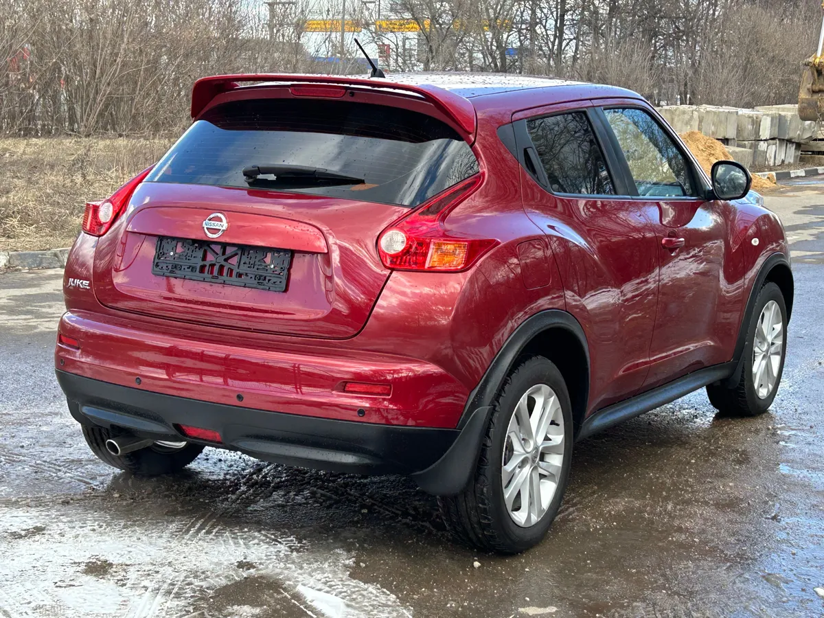 Nissan Juke 1.6 CVT (117 л.с.)