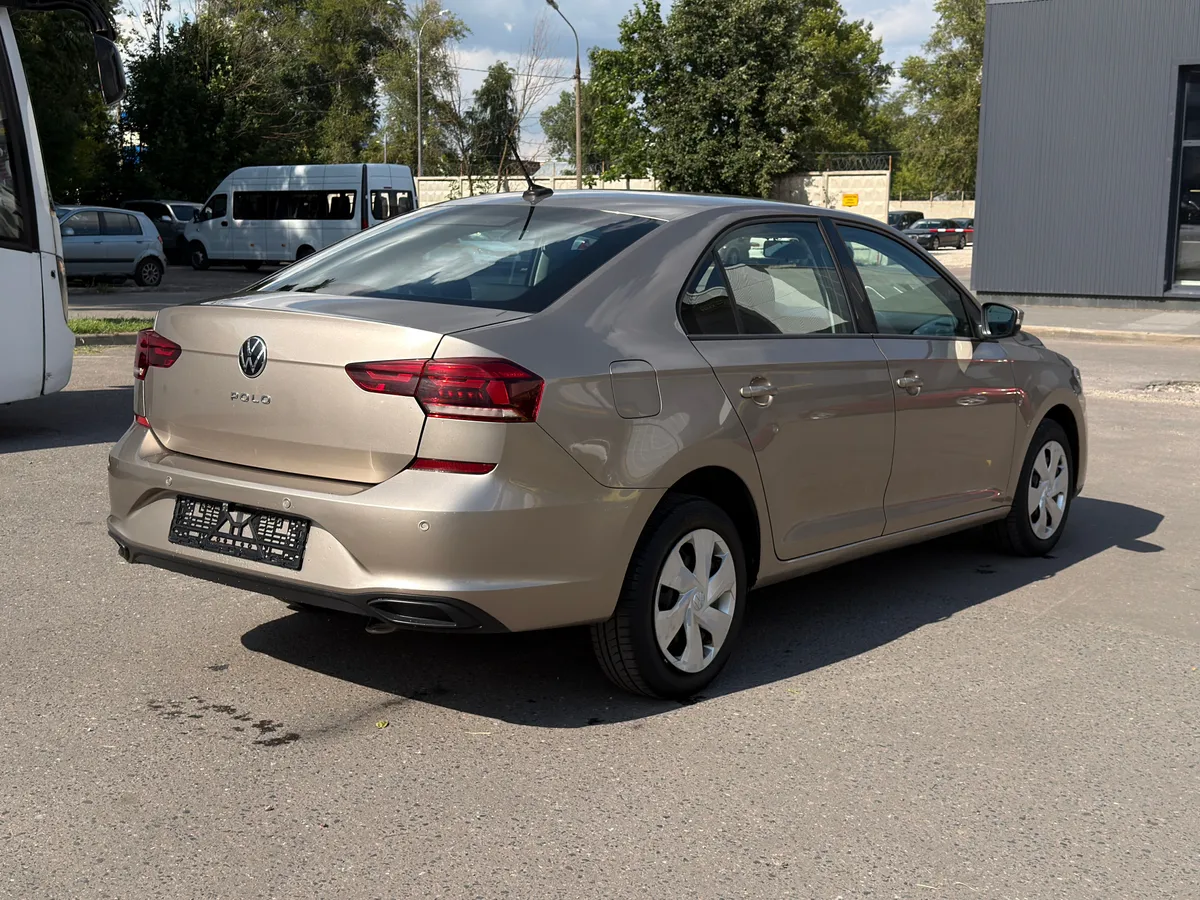 Volkswagen Polo 1.6 AT (110 л.с.), 2020 — фото 4