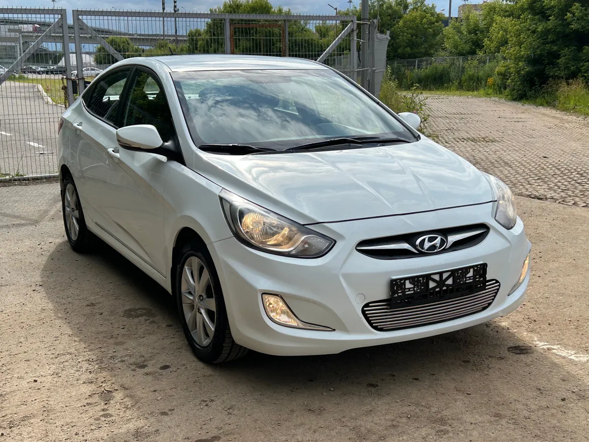 картинка Hyundai Solaris 1.6 AT (123 л.с.) от galaxy-auto