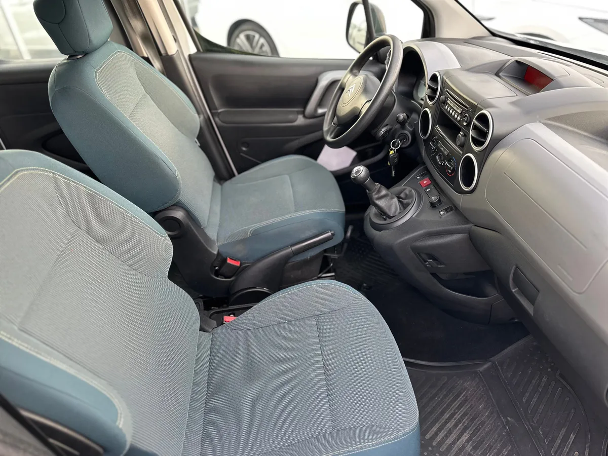 Citroen Berlingo 1.6 MT (120 л.с.), 2018 — фото 8