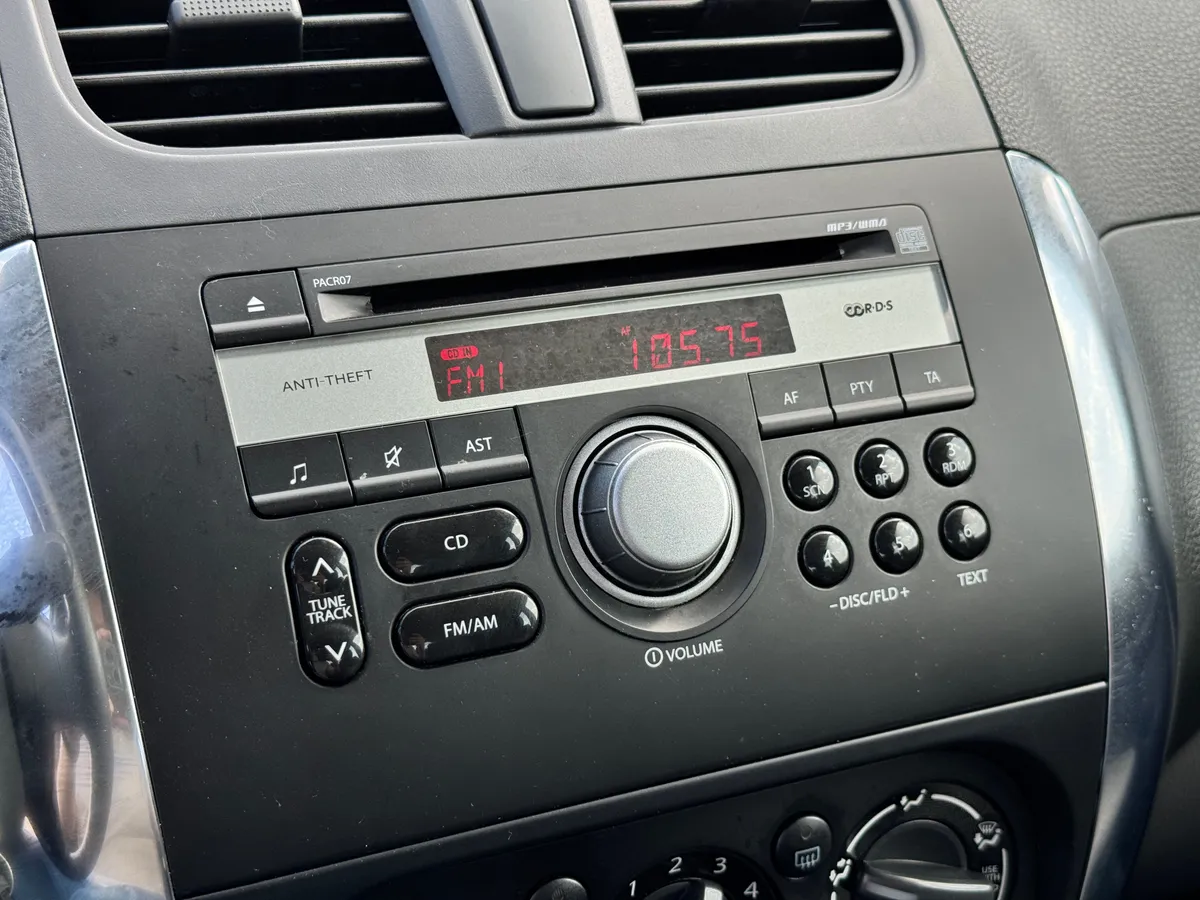 Suzuki SX4 1.6 AT (112 л.с.), 2014 — фото 8