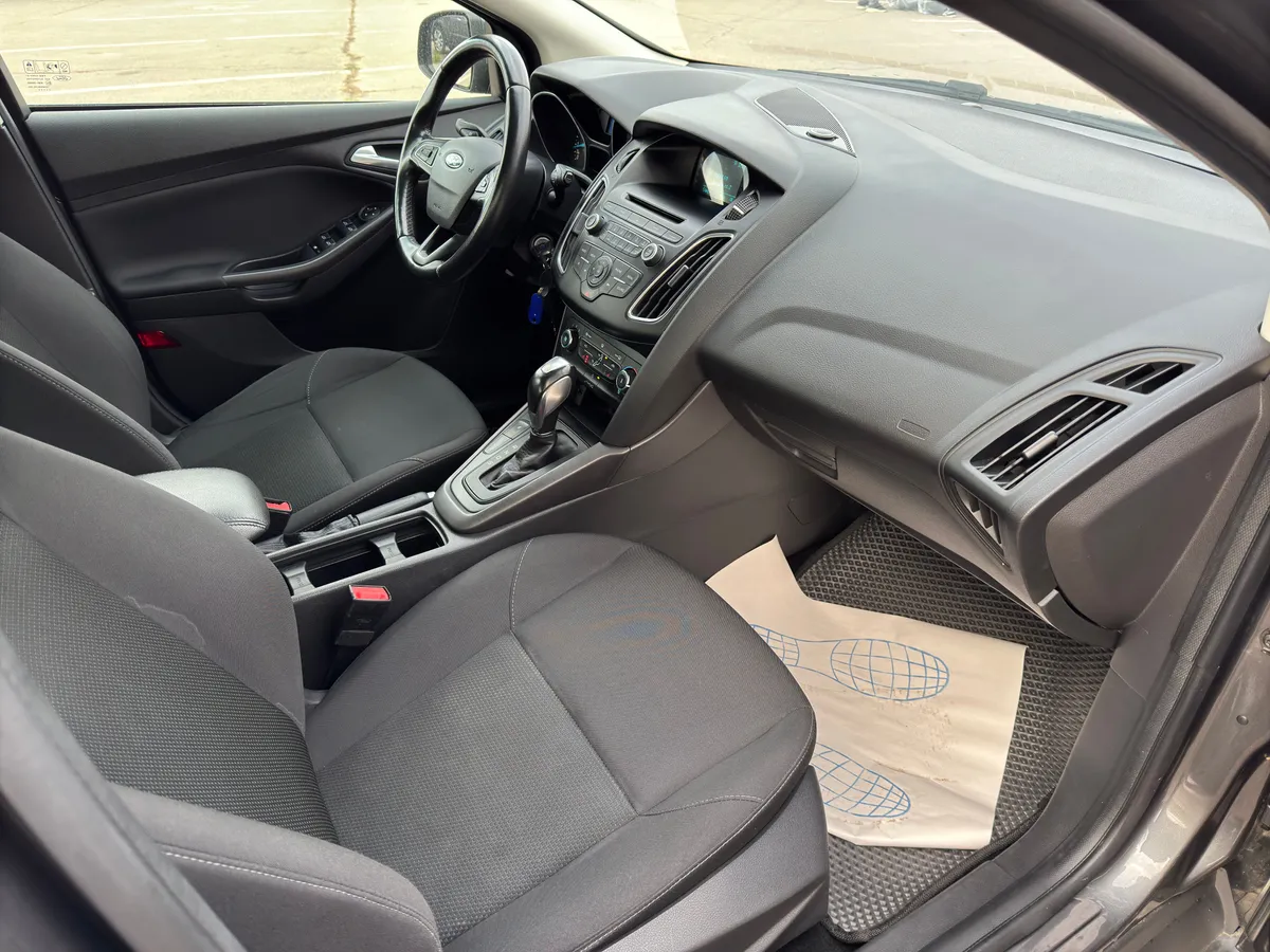 Ford Focus 1.6 Ti-VCT MT (105 л.с.)