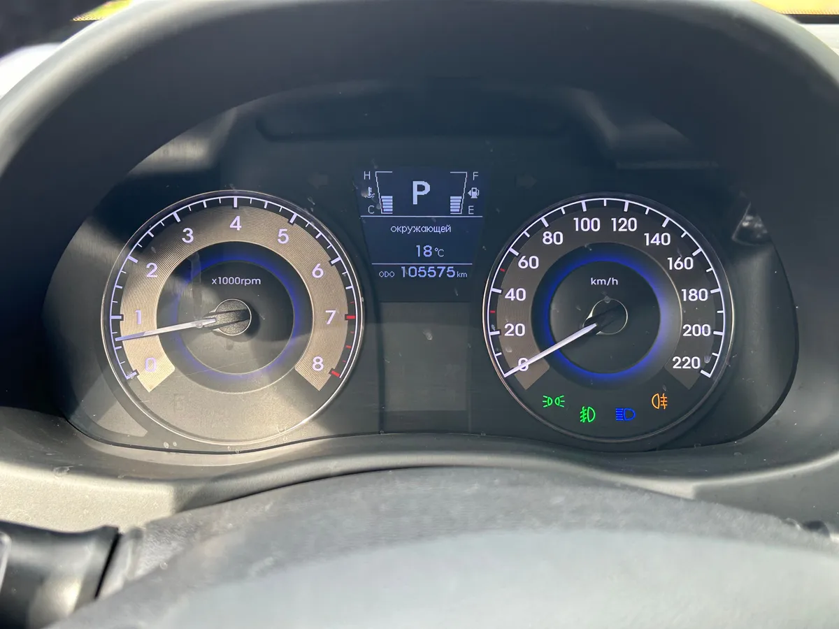 Hyundai Solaris 1.6 AT (123 л.с.)