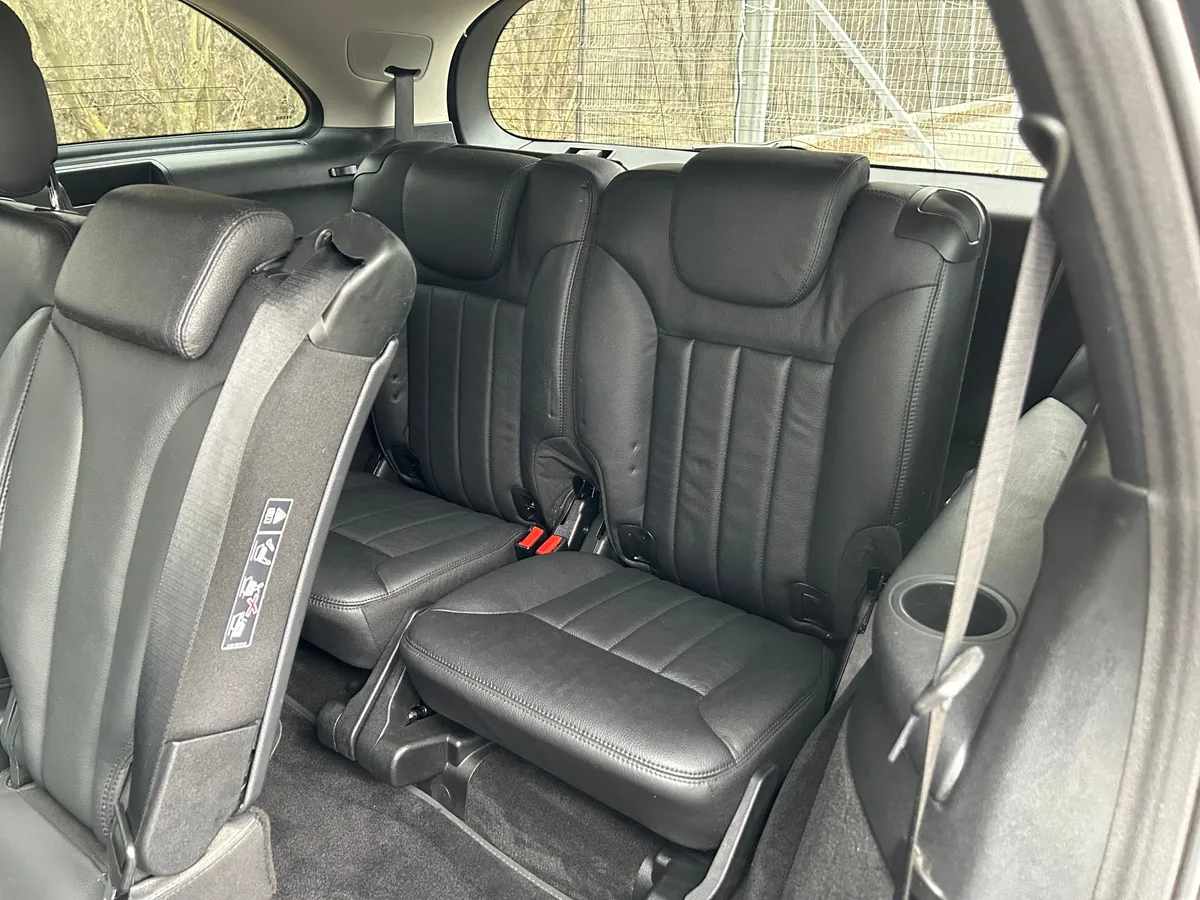Mercedes-Benz R-Класс R 320 CDI 4MATIC 7G-Tronic (224 л.с.)