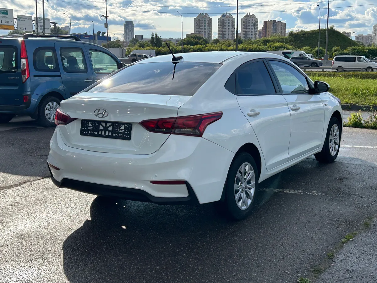 Hyundai Solaris 1.6 MT (123 л.с.)