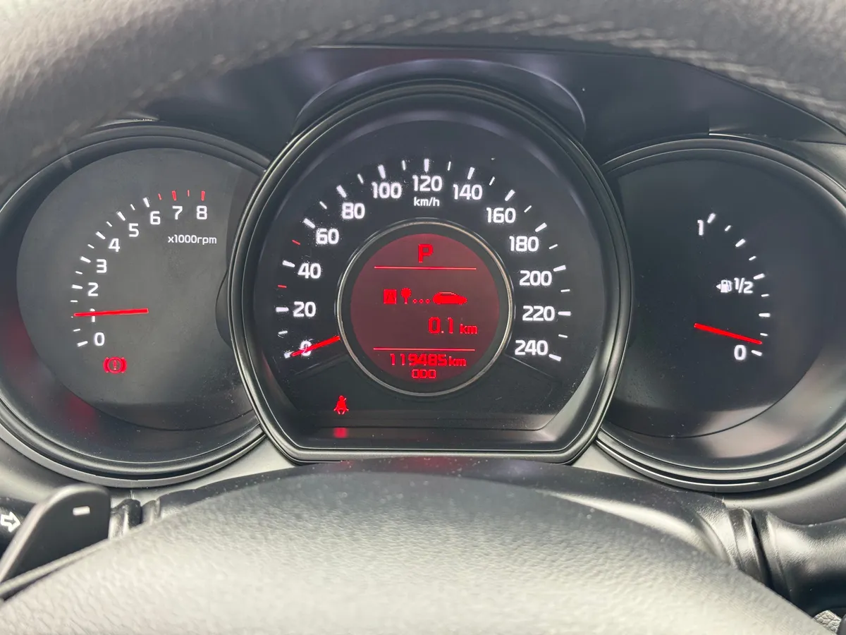 Kia Ceed 1.6 AMT (135 л.с.)