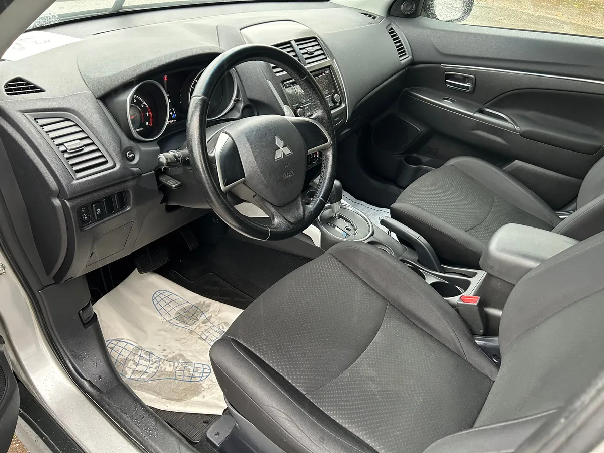 Mitsubishi ASX 1.8 CVT (140 л.с.)