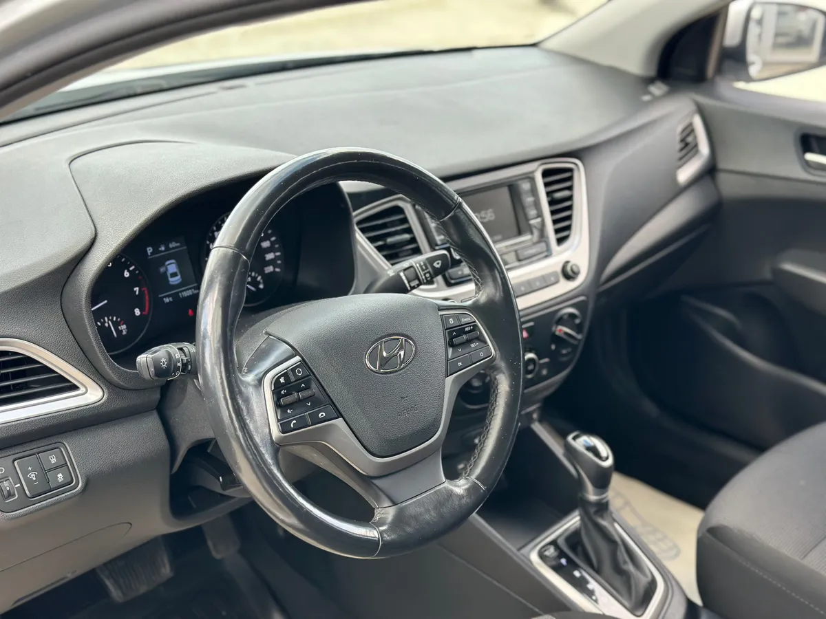 Hyundai Solaris 1.6 AT (123 л.с.)