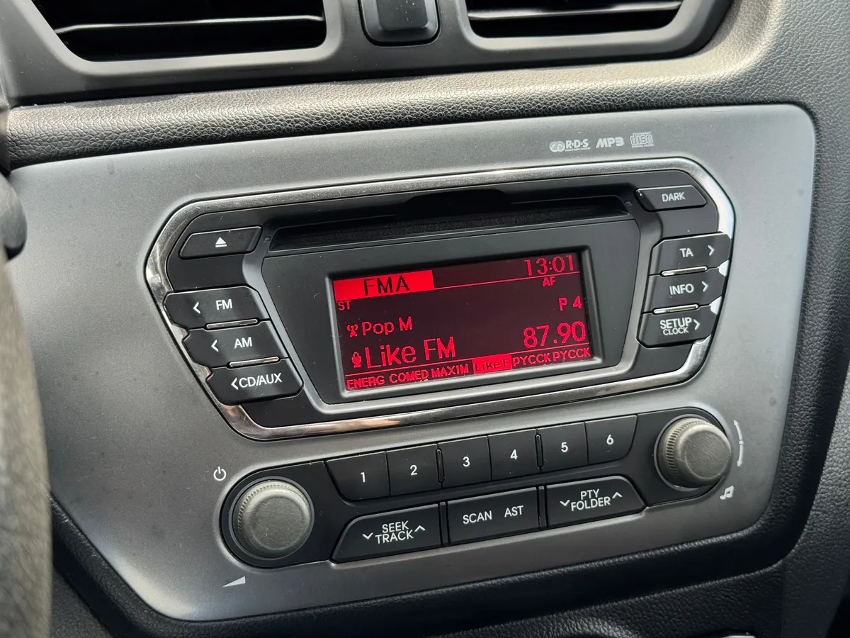 Kia Rio 1.6 AT (123 л.с.)