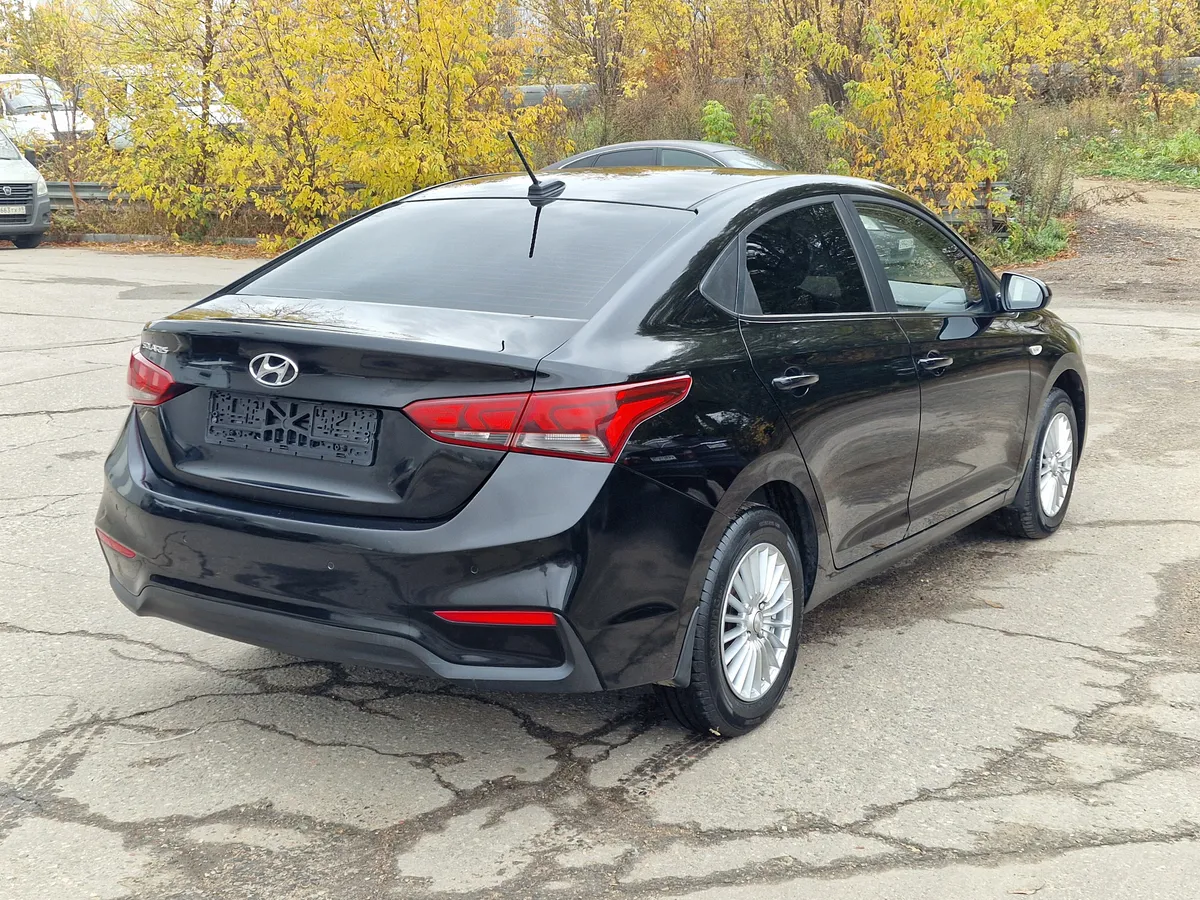 Hyundai Solaris 1.4 AT (100 л.с.)