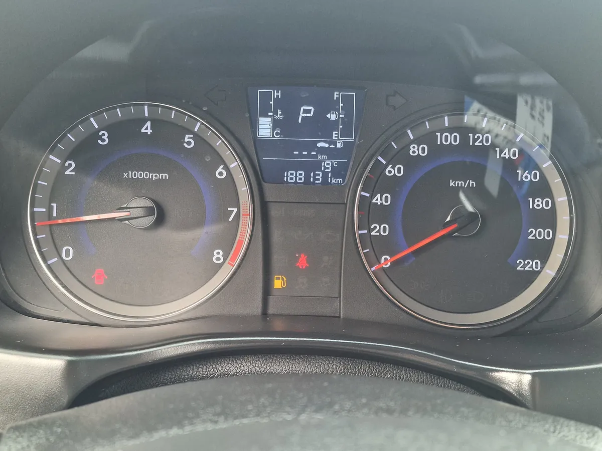 Hyundai Solaris 1.4 AT (107 л.с.)