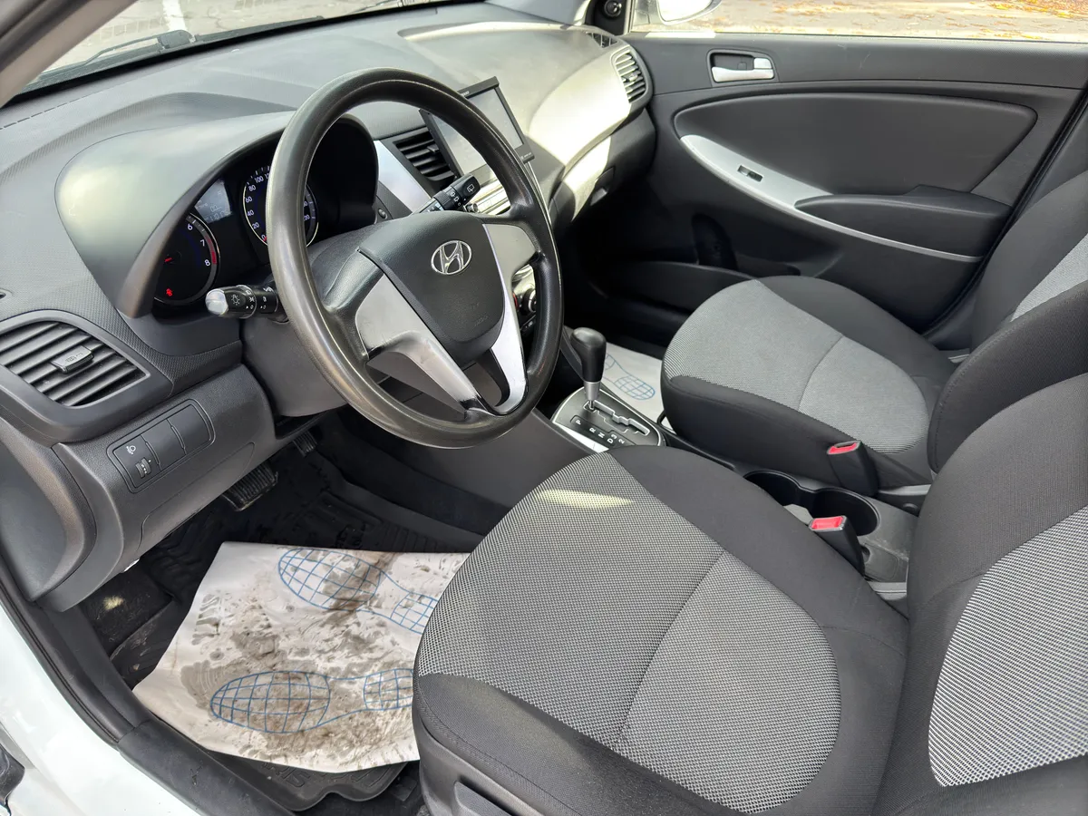 Hyundai Solaris 1.4 AT (107 л.с.)
