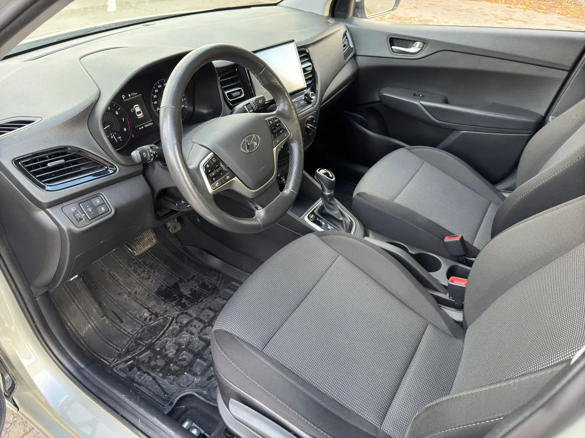 Hyundai Solaris 1.6 AT (123 л.с.)