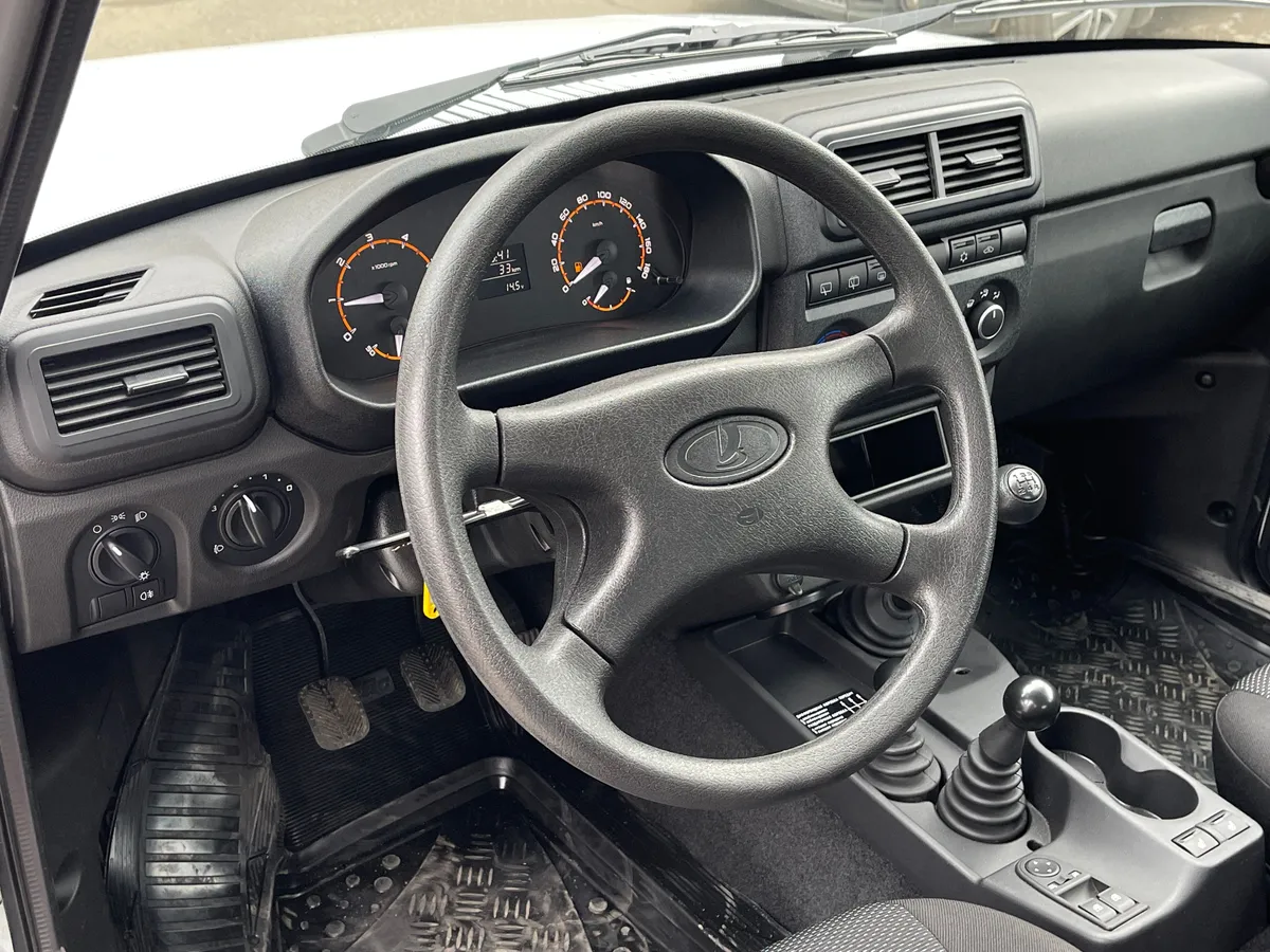 ВАЗ (Lada) Niva Legend 1.7 MT AWD (83 л.с.)