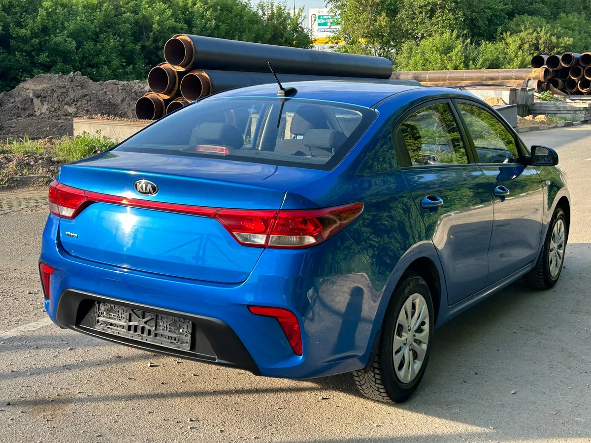 Kia Rio 1.4 AT (100 л.с.)