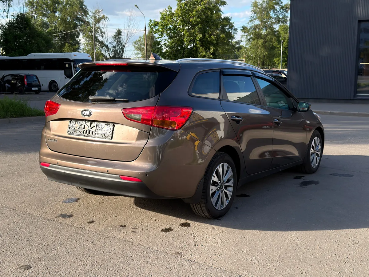 Kia Ceed 1.6 AT (130 л.с.)