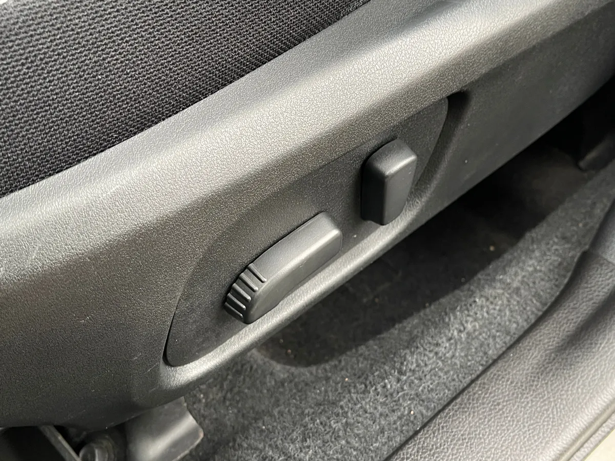 Subaru Forester 2.0 CVT 4WD (150 л.с.), 2017 — фото 13