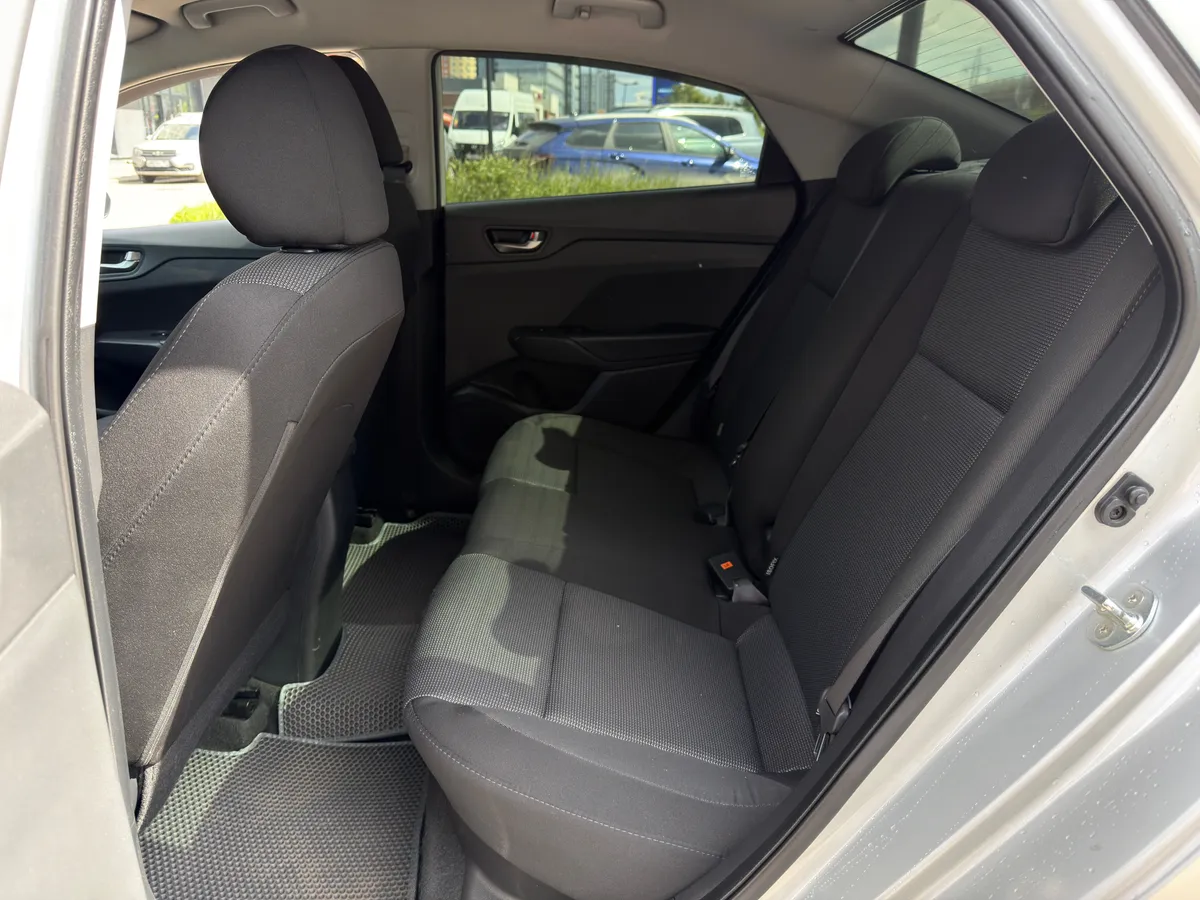 Hyundai Solaris 1.6 AT (123 л.с.)