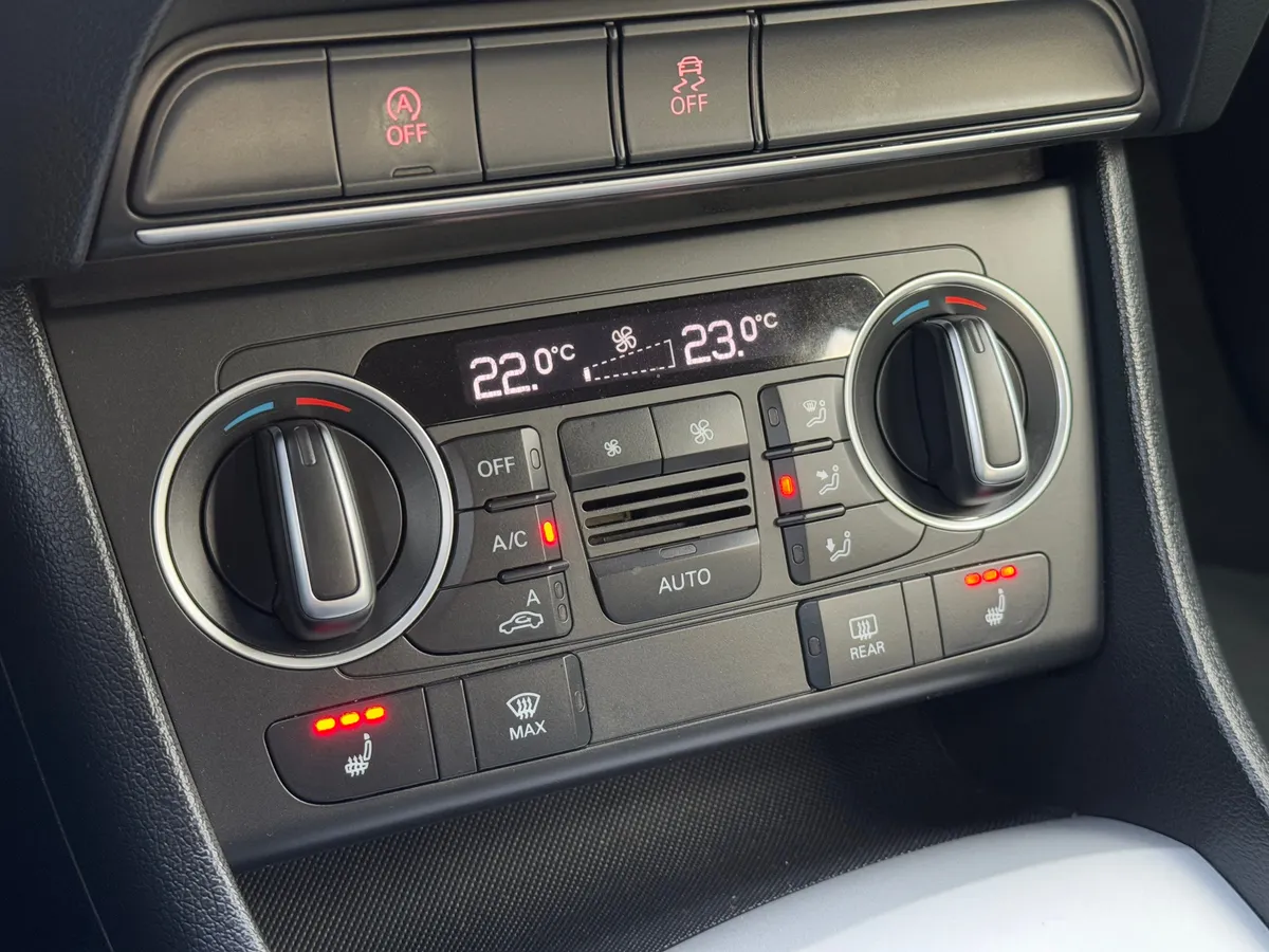 Audi Q3 2.0 TFSI S tronic quattro (180 л.с.)