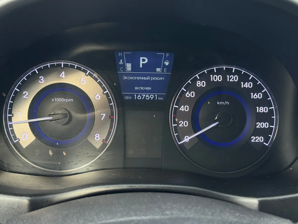 Hyundai Solaris 1.6 AT (123 л.с.)