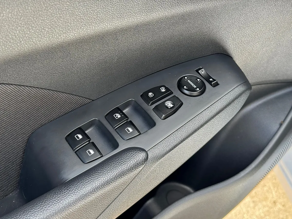 Hyundai Solaris 1.6 AT (123 л.с.)