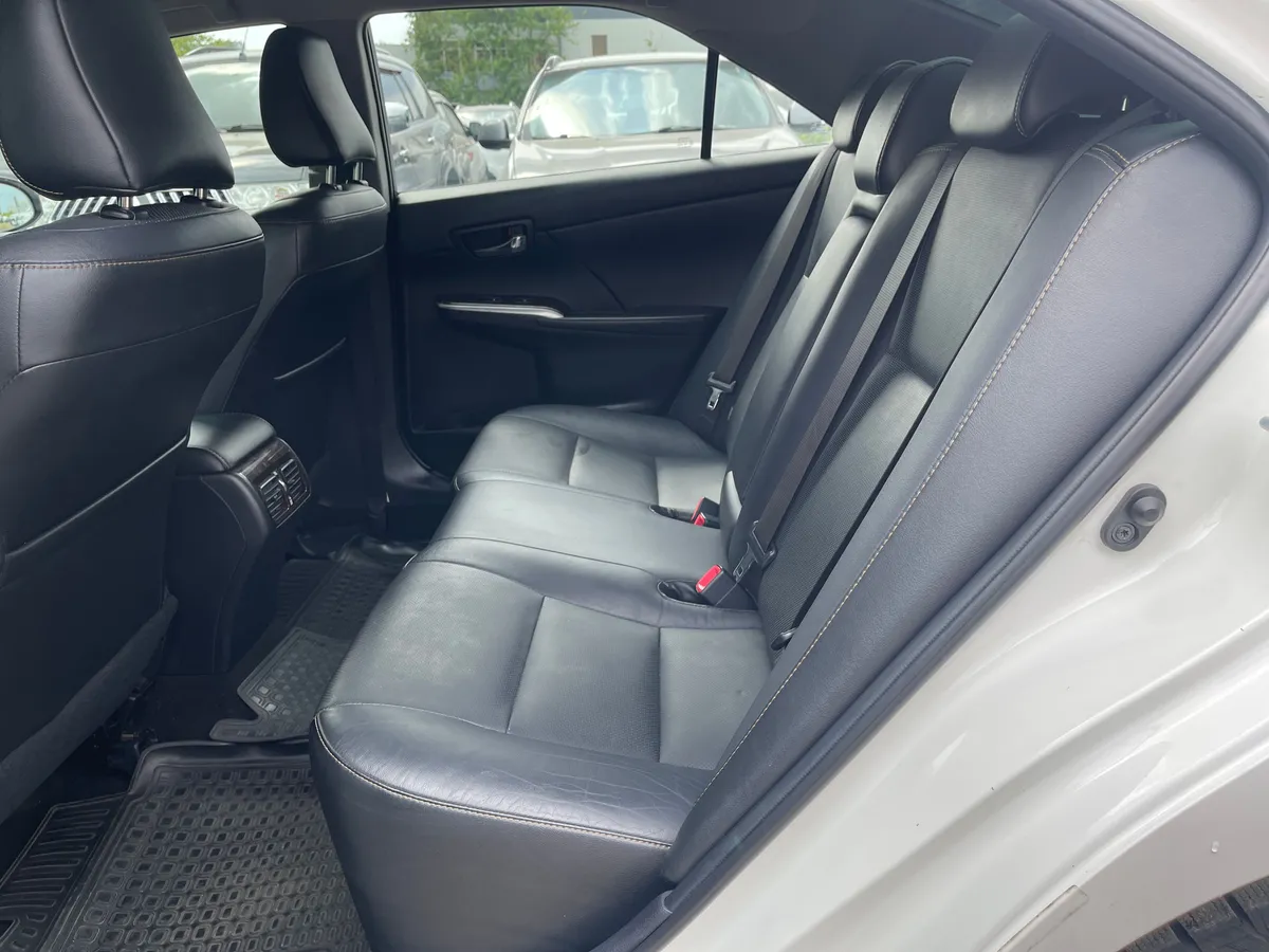Toyota Camry 2.5 AT (181 л.с.), 2016 — фото 11